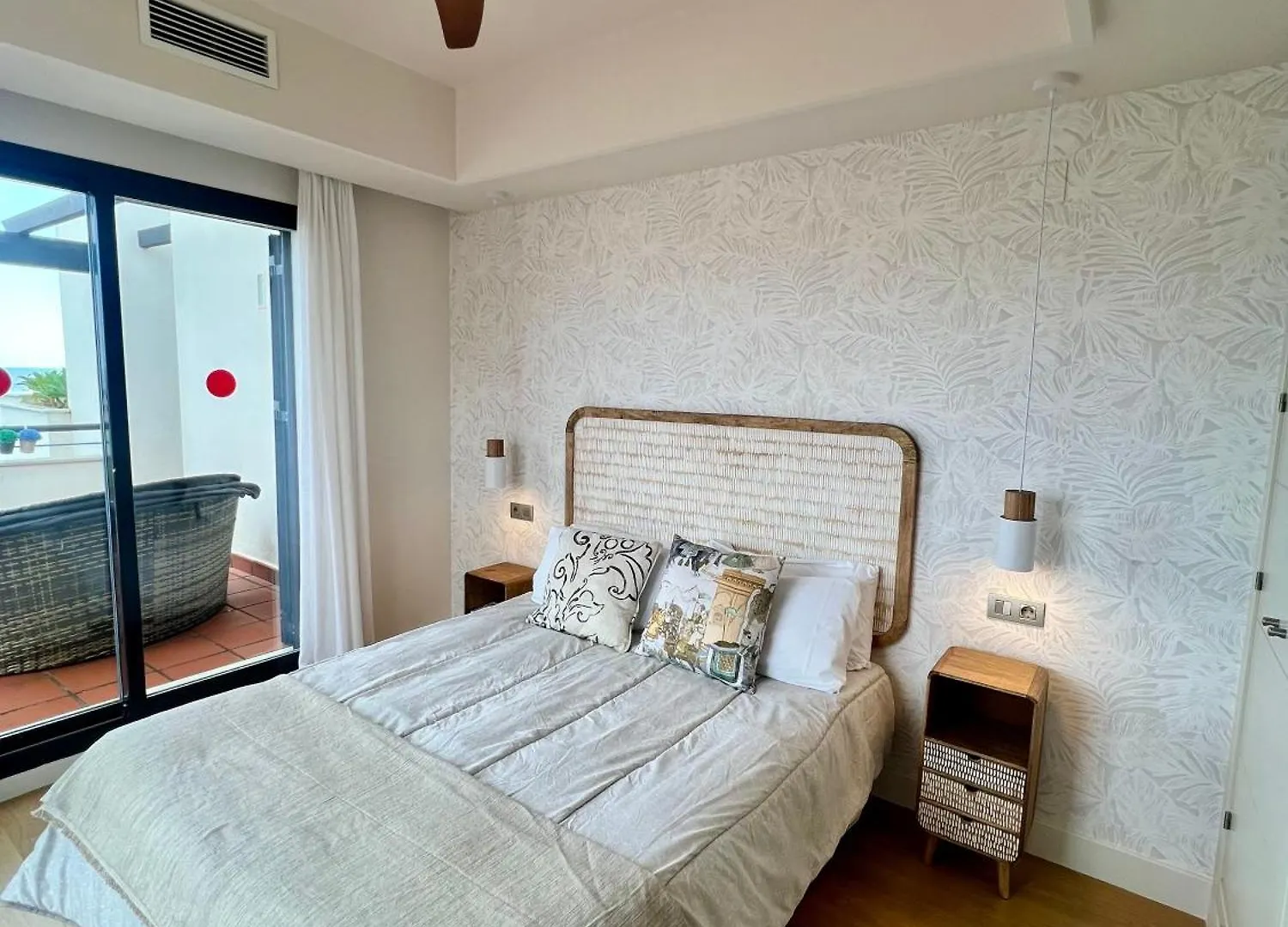Seaview Luxury Penthouse Apartment Casares Spain