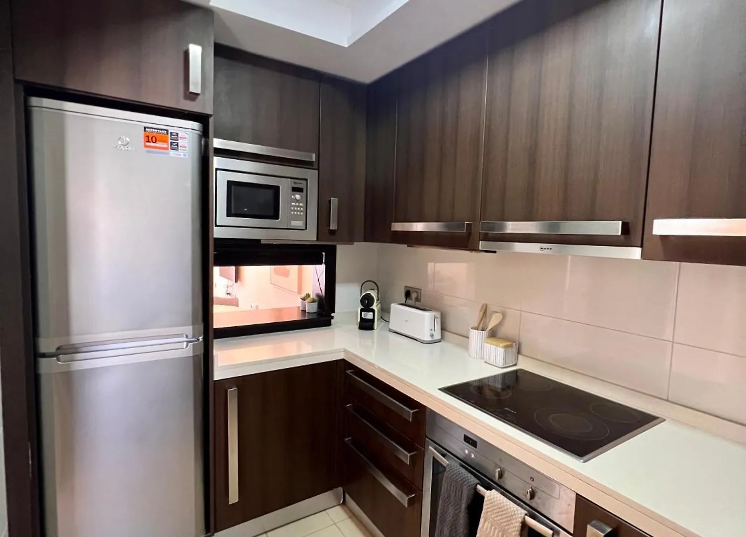 카사레스 Seaview Luxury Penthouse 아파트