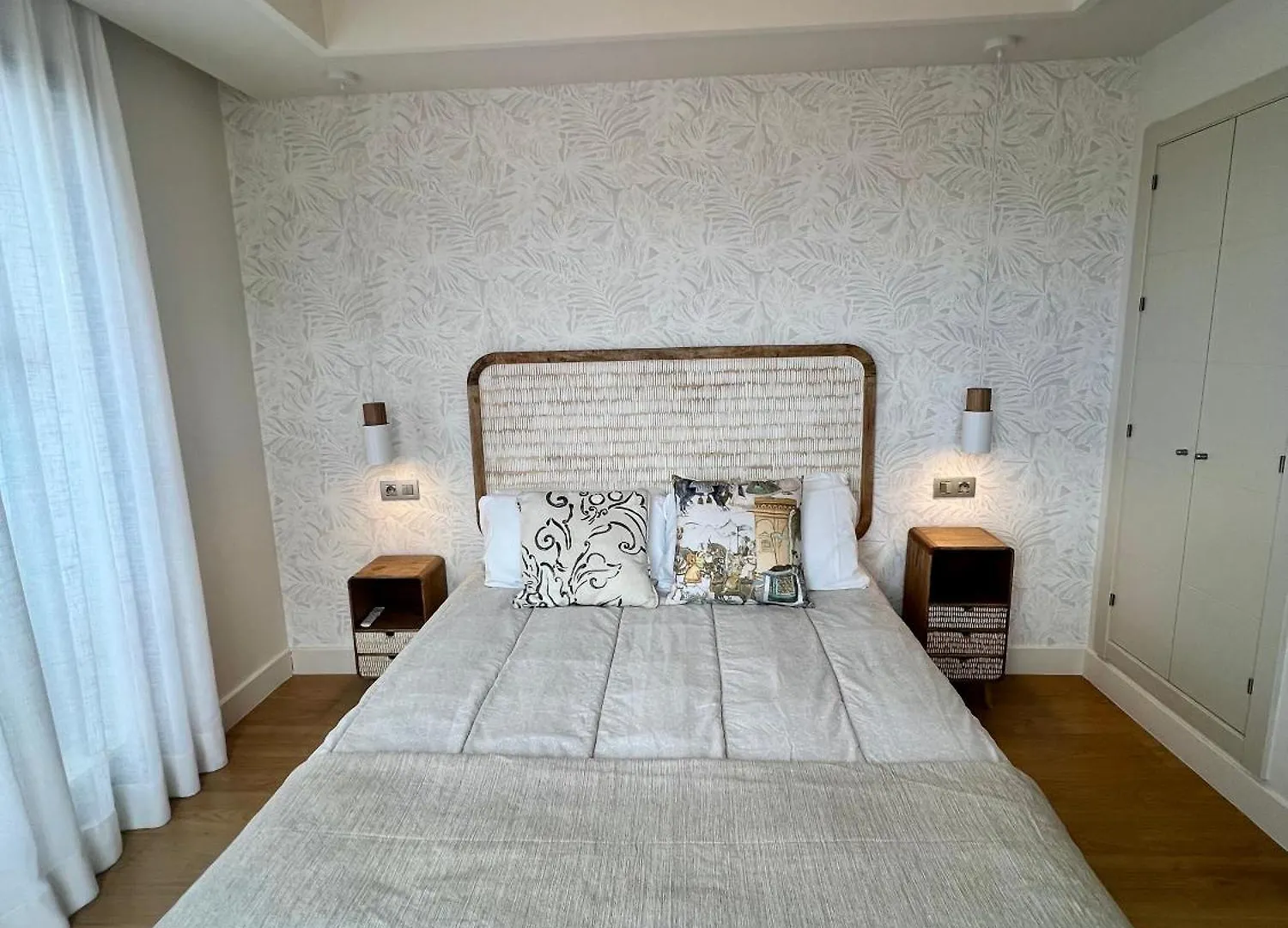 Seaview Luxury Penthouse Apartment Casares Spain
