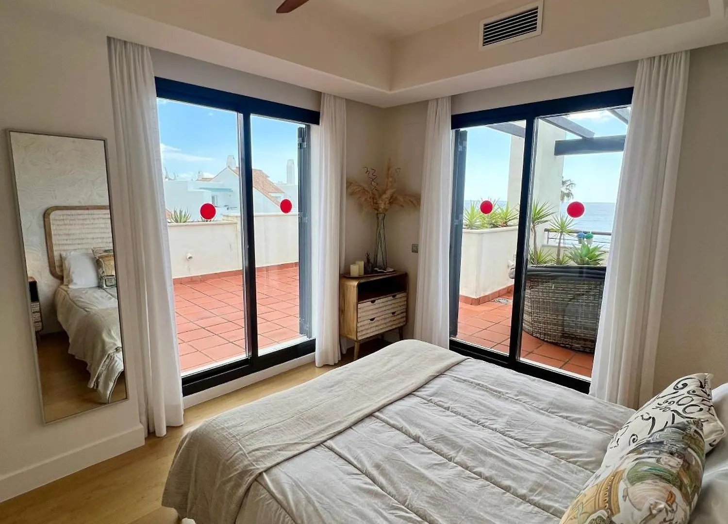 Seaview Luxury Penthouse Apartment Casares 0*,  Spain